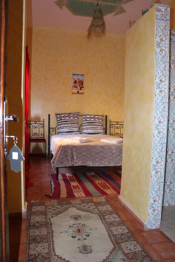 Hostel Kasbah Lucas Akhendachou n'Ait Ouffi Exterior foto